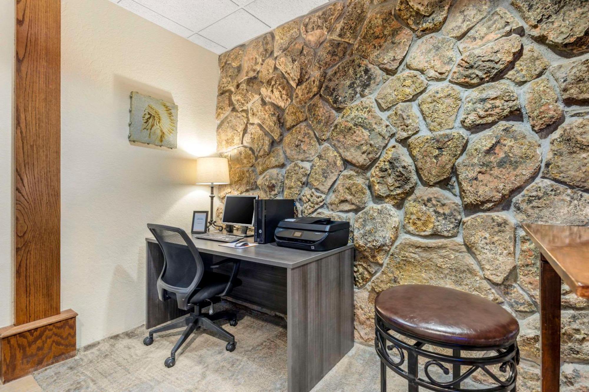 Comfort Inn & Suites Mt Rushmore Keystone Extérieur photo